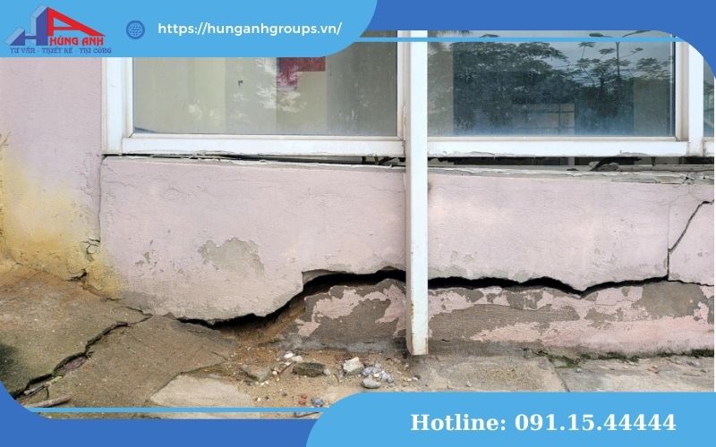 Tường nhà bị nứt gãy