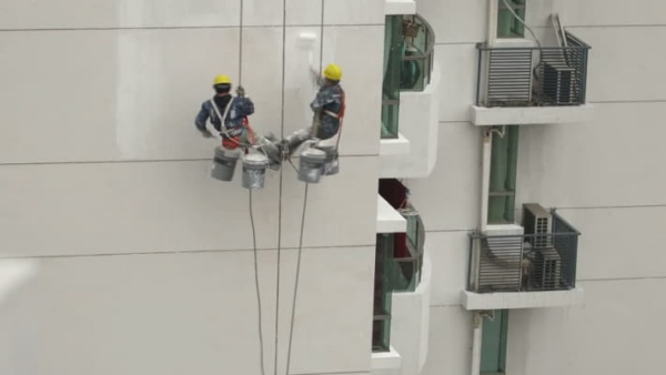 thợ sơn ngoại thất