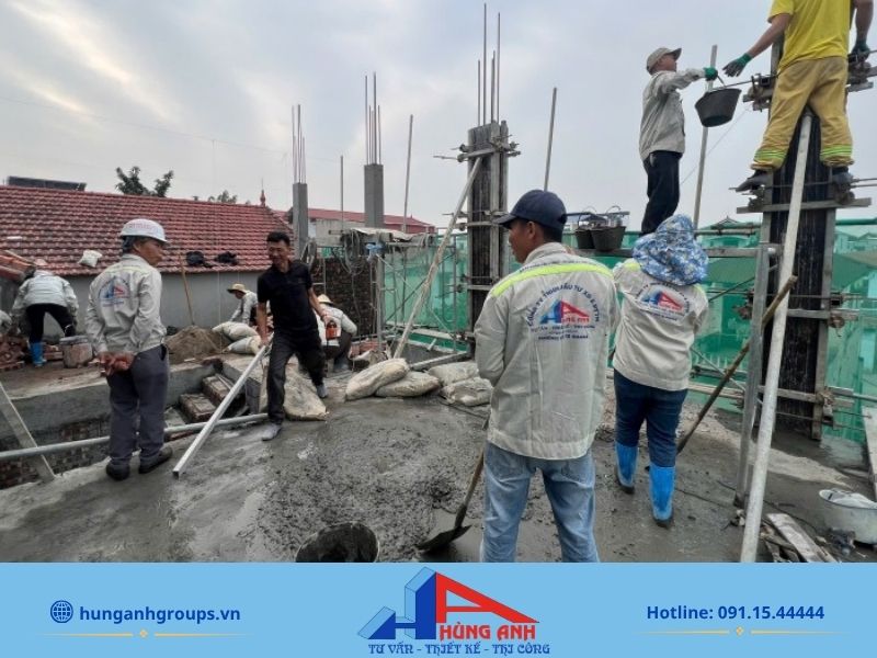 Đội ngũ thợ thi công xây dựng nhà trọn gói
