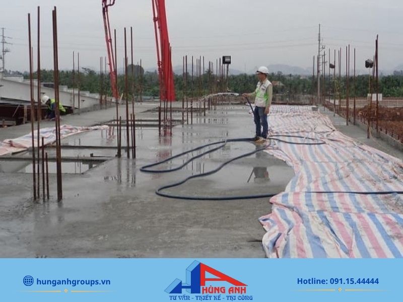 Đổ Bê Tông Mái Đúng Kỹ Thuật, Hạn Chế Nứt Và Thấm Bảo dưỡng bê tông mái sau khi đổ: