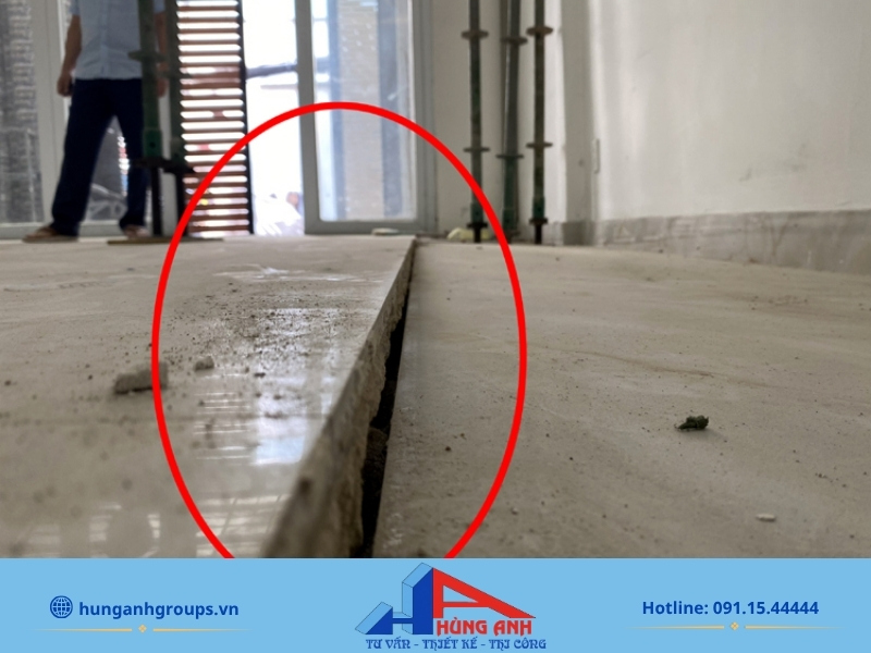 Hiện tượng lún sụt và nứt toác tường công trình lân cận