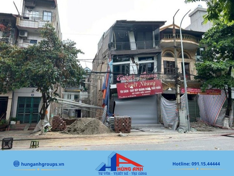 Làm nghiêng hoặc sập đổ nhà liền kề