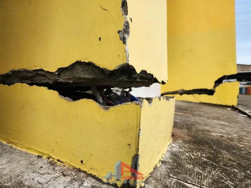 vết nứt có sẵn
